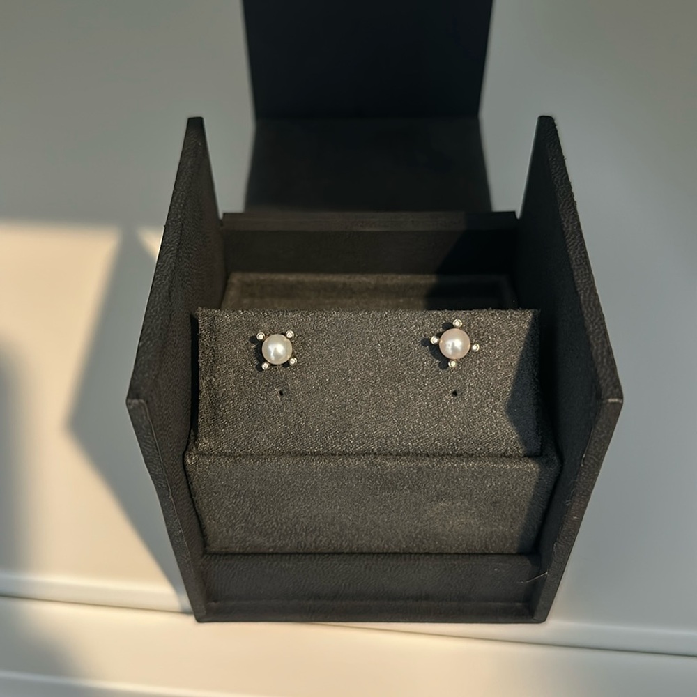 David Yurman Pearl & Diamond Earrings